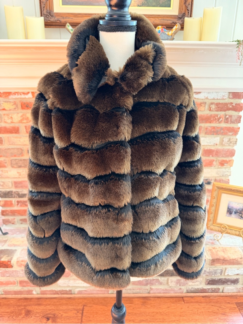 International Concepts I.N.C. Faux Fur Lavish Coat Size Small, Excellent Cond.